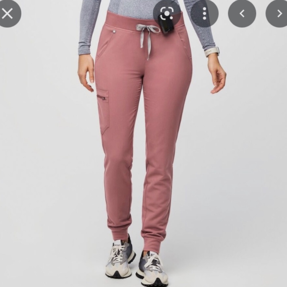 Mauve Figs Joggers Size SP NWT